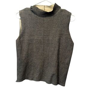 Moth Gray Sleeveless sweater